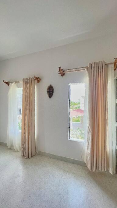 White Villa - Paparemo Beach Watamu Exterior foto